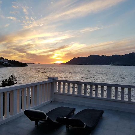 Sunset Apartments كورتْشولا المظهر الخارجي الصورة